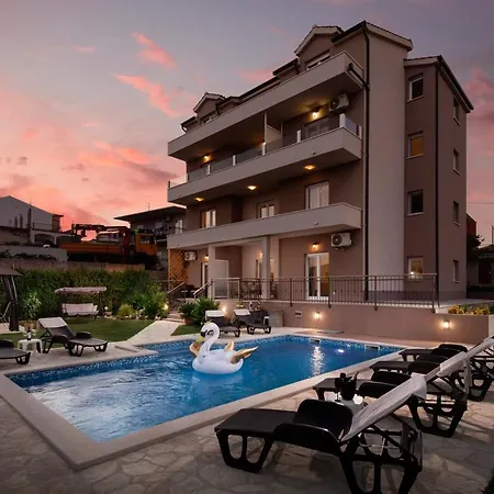 Sunny Garden A2 Apartmán *