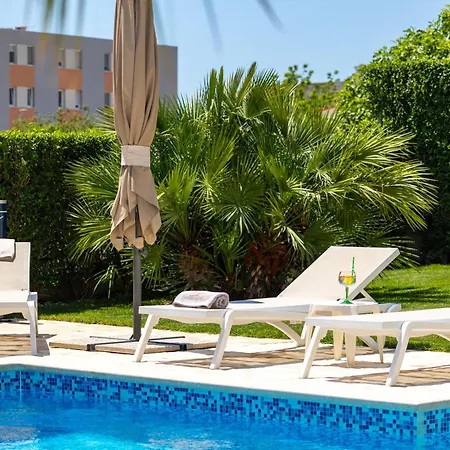 Sunny Garden A2 Σπλιτ