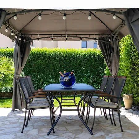 Apartament Sunny Garden A2