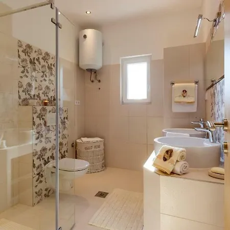 Sunny Garden A2 Σπλιτ