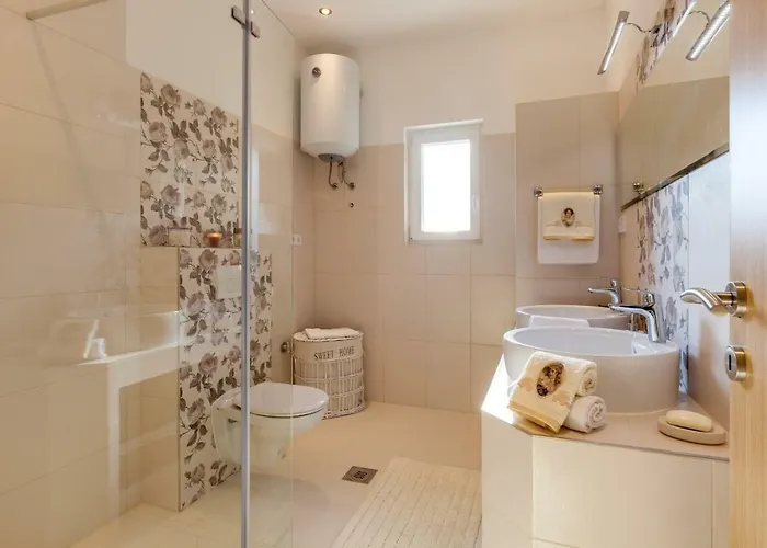 Sunny Garden A2 Спліт